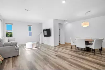5471 Seacliff Pl #85, San Diego, CA 92154 - Photo 2