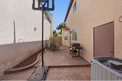 2022 Parker Mountain Road, Chula Vista, CA 91913 - Photo 32