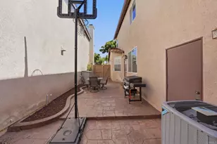 2022 Parker Mountain Rd, Chula Vista, CA 91913 - Photo 32