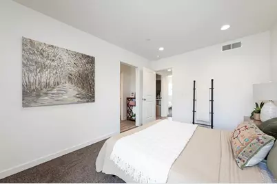 2254 Calle Chanate, San Diego, CA 92139 - Photo 8