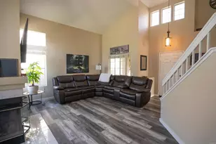 33029 Rossman Cir, Temecula, CA 92592 - Photo 6