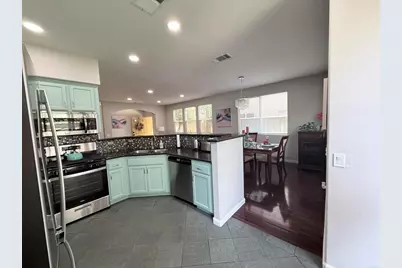 719 Caminito Valiente, Chula Vista, CA 91911 - Photo 2