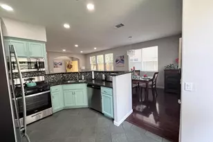 719 Caminito Valiente, Chula Vista, CA 91911 - Photo 2