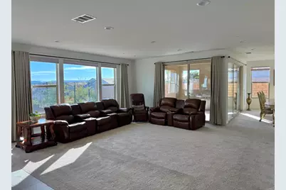 39529 Dayspring Way, Temecula, CA 92591 - Photo 6