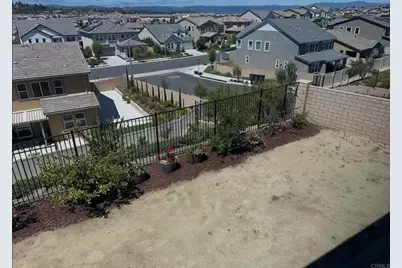 39529 Dayspring Way, Temecula, CA 92591 - Photo 8