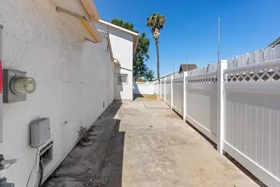 1618 Vulcan, El Cajon, CA 92021 - Photo 2