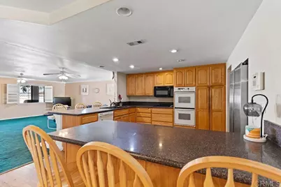 1618 Vulcan, El Cajon, CA 92021 - Photo 8