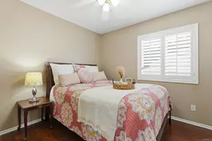 2414 Falcon Valley Dr, Chula Vista, CA 91914 - Photo 20