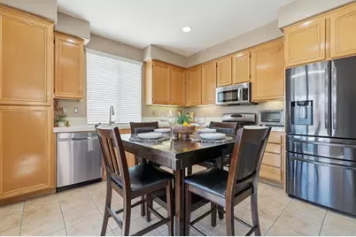 2414 Falcon Valley Drive, Chula Vista, CA 91914 - Photo 14