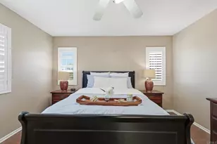 2414 Falcon Valley Dr, Chula Vista, CA 91914 - Photo 16