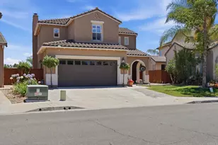 2414 Falcon Valley Dr, Chula Vista, CA 91914 - Photo 2