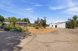 14037 Proctor Valley Rd, Jamul, CA 91935 - Photo 32