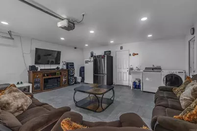 133 N Stephanie Ln, El Cajon, CA 92019 - Photo 24