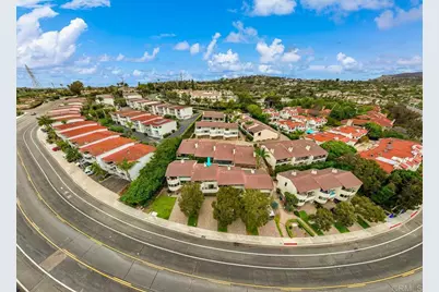 7302 Alicante Road #3, Carlsbad, CA 92009 - Photo 4
