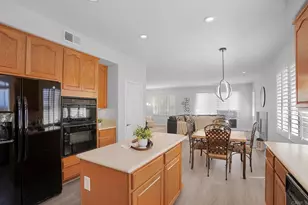 1274 W Vaquero Ct, Chula Vista, CA 91910 - Photo 10