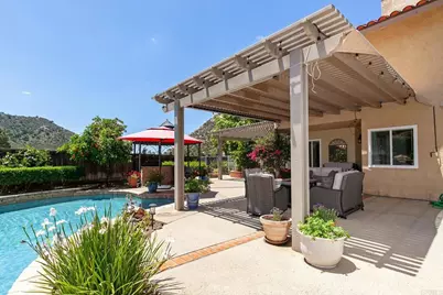 8866 Bridle Run, Alpine, CA 91901 - Photo 46