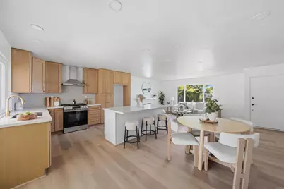 8060 Chalet Place, San Diego, CA 92126 - Photo 4