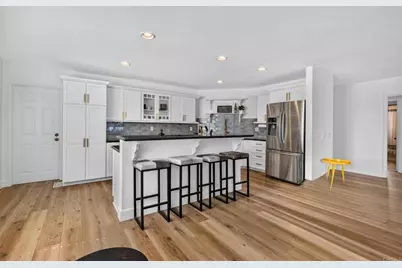 1625 27 Beryl Street, San Diego, CA 92109 - Photo 14