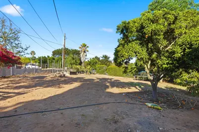 10510 Grandview Drive, La Mesa, CA 91941 - Photo 36