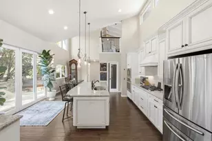 10510 Grandview Dr, La Mesa, CA 91941 - Photo 14