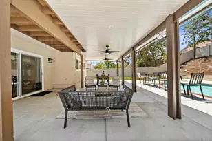 22586 Raspberry Ln, Wildomar, CA 92595 - Photo 28