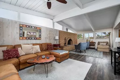 3026 Poinsettia Dr, San Diego, CA 92106 - Photo 8