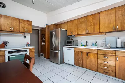 3026 Poinsettia Dr, San Diego, CA 92106 - Photo 16