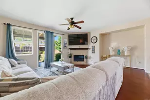 30241 Trois Valley St, Murrieta, CA 92563 - Photo 12