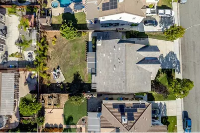 30241 Trois Valley Street, Murrieta, CA 92563 - Photo 32