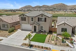 30753 Alister Ln, Winchester, CA 92596 - Photo 2