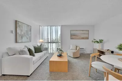 3050 Rue D'Orleans #421, San Diego, CA 92110 - Photo 2