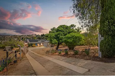 950 S Grade Road, Alpine, CA 91901 - Photo 4