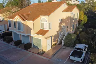 726 Buena Tierra Way, Oceanside, CA 92057 - Photo 2