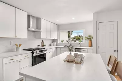 639 S Gregory Street, Logan Heights, CA 92113 - Photo 6