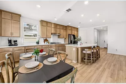 32255 Penstemon Way, Temecula, CA 92591 - Photo 12
