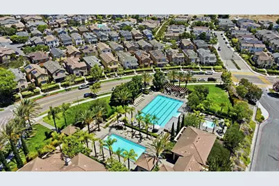 1724 Rolling Water Drive #4, Chula Vista, CA 91915 - Photo 2