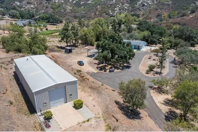20899 Black Canyon Road, Ramona, CA 92065 - Photo 2