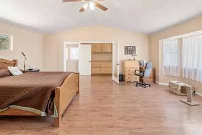 20899 Black Canyon Road, Ramona, CA 92065 - Photo 18