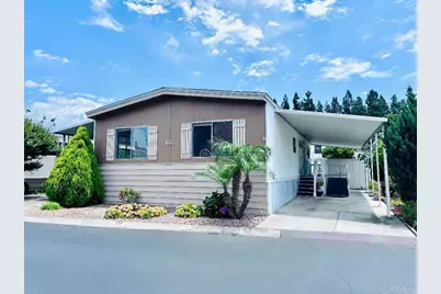 2130 Sunset Drive #122, Vista, CA 92081 - Photo 2