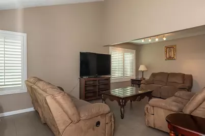 2971 Manos Drive, San Diego, CA 92139 - Photo 14