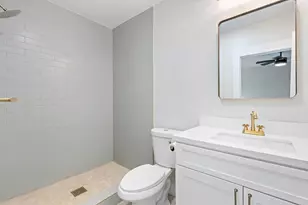 2453 Curlew St, San Diego, CA 92101 - Photo 8