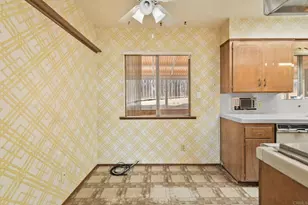 230 Mountain View Rd, El Cajon, CA 92021 - Photo 16