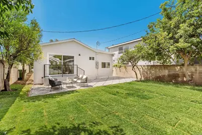 12497 Gilmore Ave, Los Angeles, CA 90066 - Photo 24