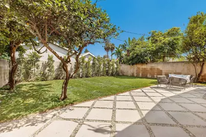 12497 Gilmore Ave, Los Angeles, CA 90066 - Photo 22