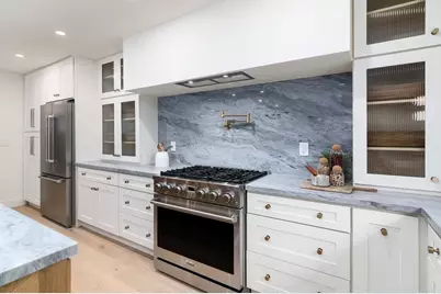 602 Fresca St, Solana Beach, CA 92075 - Photo 10
