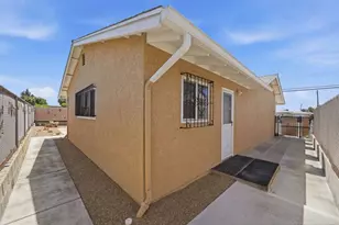 2121 E 4th St, National City, CA 91950 - Photo 34