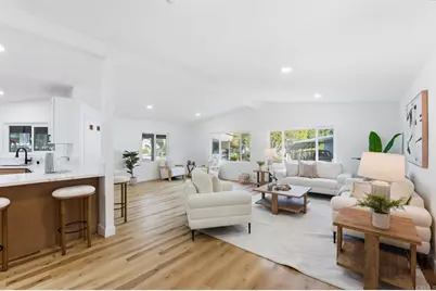 8975 Lawrence Welk Drive, Escondido, CA 92026 - Photo 10
