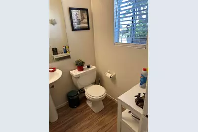 8945 Arlingdale Way, Spring Valley, CA 91977 - Photo 10