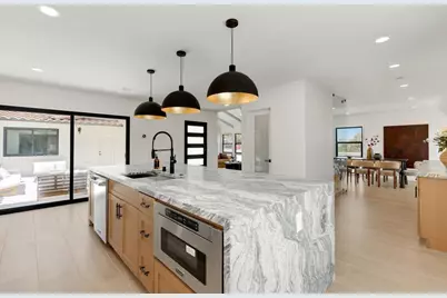 8838 La Jolla Scenic Drive, La Jolla, CA 92037 - Photo 18