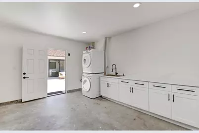 8838 La Jolla Scenic Drive, La Jolla, CA 92037 - Photo 30